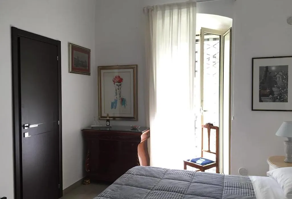 Bed And Breakfast Oz-1